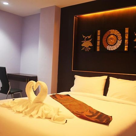 Metro Hotel & Spa Thung Song Exterior photo