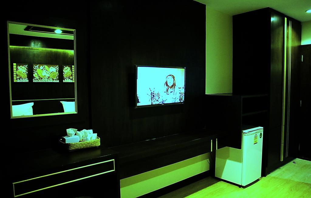 Metro Hotel & Spa Thung Song Exterior photo