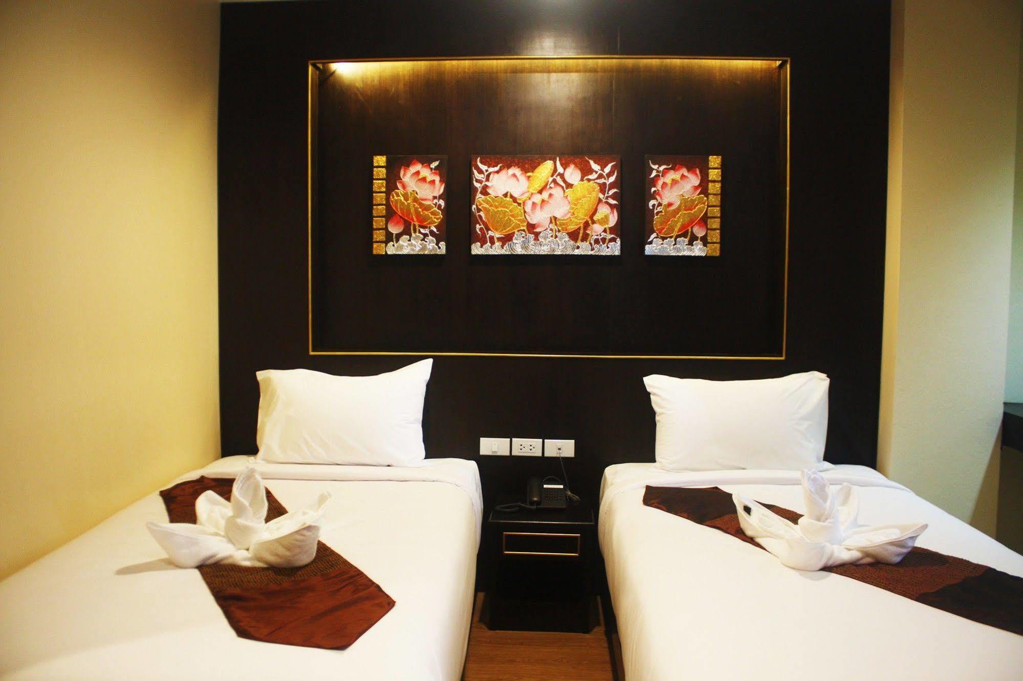 Metro Hotel & Spa Thung Song Exterior photo